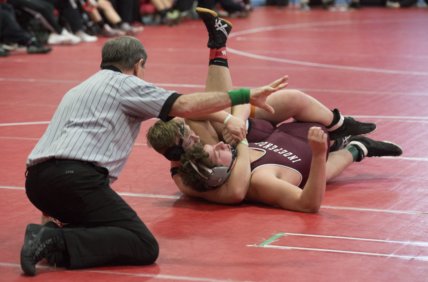 121418kw-battle-of-waterloo-wrestling-04